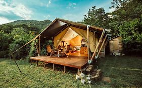 Hoopoe Glamping